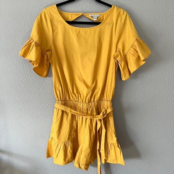 American Eagle Mustard Yellow Ruffle Sleeve Shorts Open Back Summer Romper Small - Picture 2 of 8